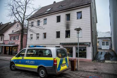 Kornwestheim: Wohnungsbrand in Mehrfamilienhaus